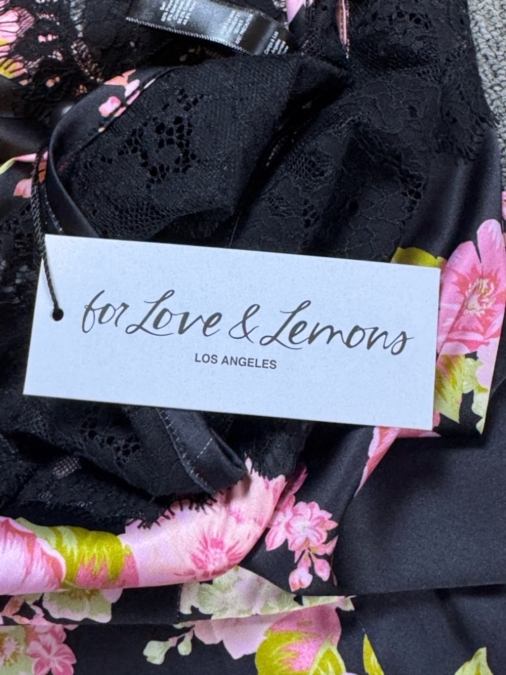 For‎ Love & Lemons Floral Black and Pink Women's Skirt Size Medium - Picture 12 of 15